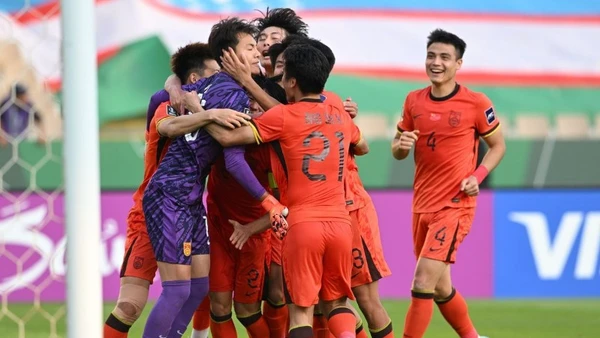 Sự xuất sắc của thủ thành Li Hao góp công lớn vào chiến thắng của U23 Trung Quốc. (Ảnh: AFC)