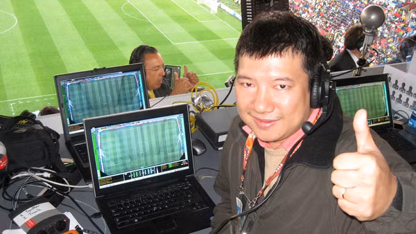 Cùng BLV Quang Huy nhìn lại hành trình bóng đá Việt Nam phát triển song hành đất nước