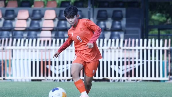 Các tuyển thủ U20 nữ Việt Nam nỗ lực trong từng buổi tập trước thềm giải đấu. (Ảnh: VFF)