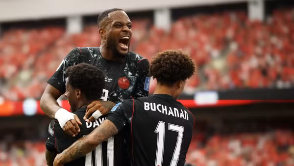 Đội chủ nhà Canada dành tặng khán giả một màn trình diễn mãn nhãn. (Ảnh: FIFA)
