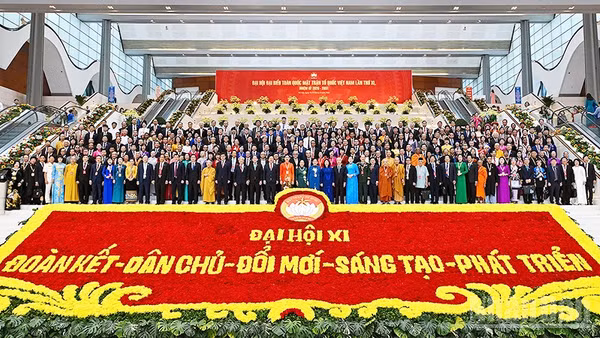 Các đại biểu tại phiên bế mạc Đại hội Mặt trận Tổ quốc Việt Nam lần thứ XI, nhiệm kỳ 2026-2031.