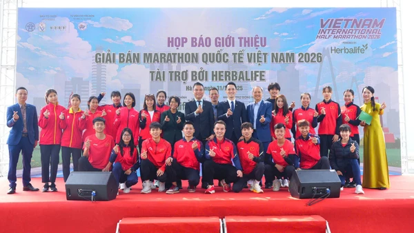 Giải chạy có sự tham dự của nhiều tuyển thủ điền kinh quốc gia. 