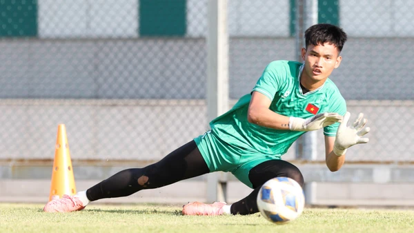 Tài năng trẻ Phạm Đình Hải được trao cơ hội góp mặt tại đấu trường U23 châu lục. (Ảnh: VFF)