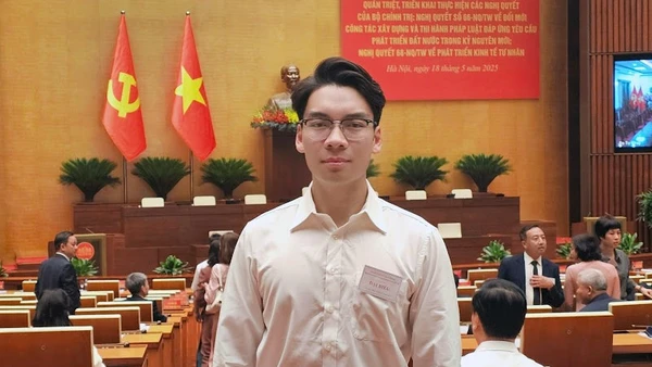 Nguyễn Đức Nhật Anh trong vai trò đại biểu tại Hội nghị toàn quốc quán triệt, triển khai thực hiện các Nghị quyết của Bộ chính trị.