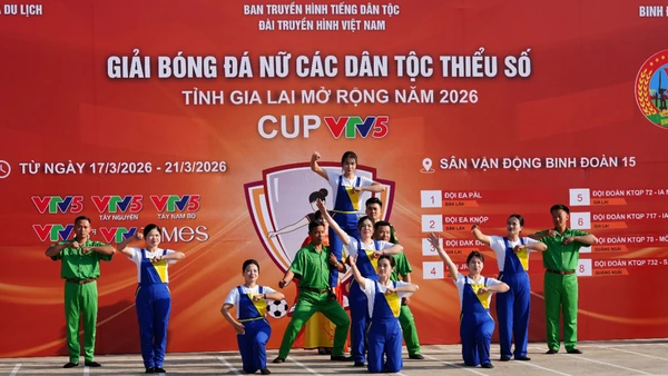 Khai mạc Giải bóng đá nữ các dân tộc thiểu số tỉnh Gia Lai mở rộng năm 2026 - Cúp VTV5. (Ảnh: Quốc Khánh)