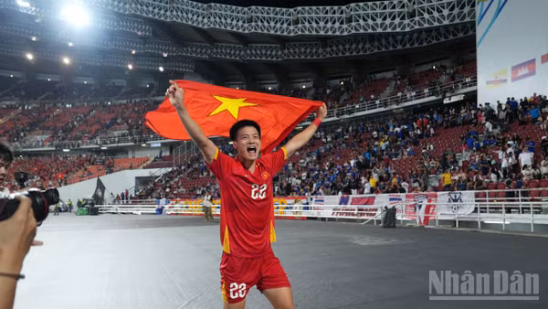 [Video] Những khoảnh khắc ấn tượng nhất trong trận chung kết U22 Việt Nam gặp U22 Thái Lan