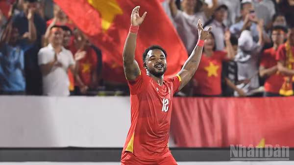 [Ảnh] Xuân Son lập cú đúp, Việt Nam thắng 3-1 Malaysia