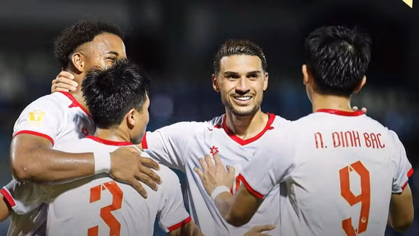 Hoàng Hên ghi cú đúp, còn Đình Bắc ghi hat-trick trong chiến thắng đậm đà của đội tuyển Việt Nam. (Ảnh: VFF)