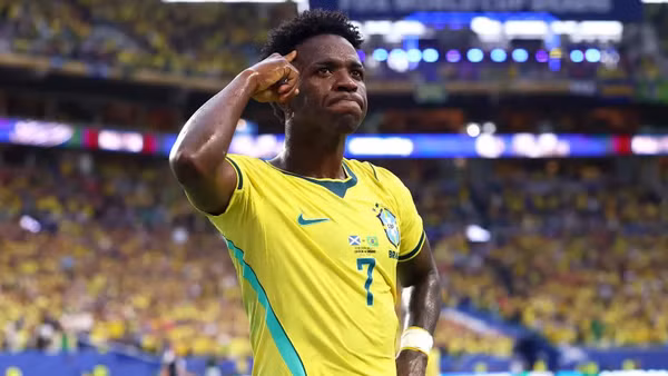 Vinicius Jr tỏa sáng với cú đúp, góp công lớn giúp Brazil đánh bại Scotland và giành ngôi đầu bảng C World Cup 2026. (Ảnh: FIFA)