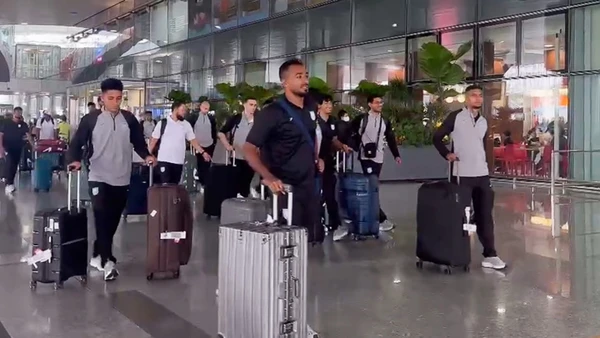 Đội tuyển Bangladesh sẵn sàng cho trận giao hữu gặp đội tuyển Việt Nam. (Ảnh: VFF)