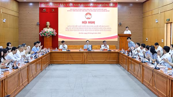 Toàn cảnh Hội nghị.