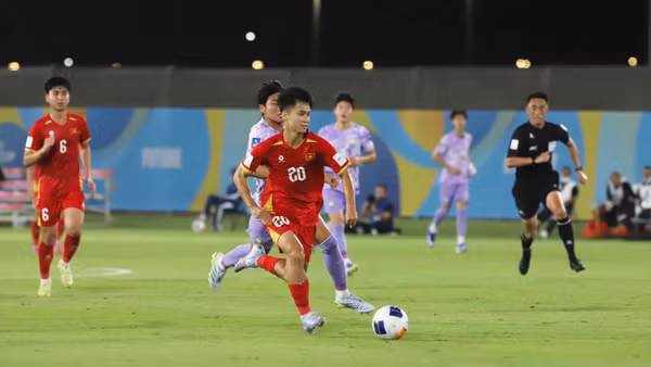 U17 Việt Nam có được bàn thắng mở tỷ số nhưng không thể bảo toàn cách biệt. (Ảnh: VFF)