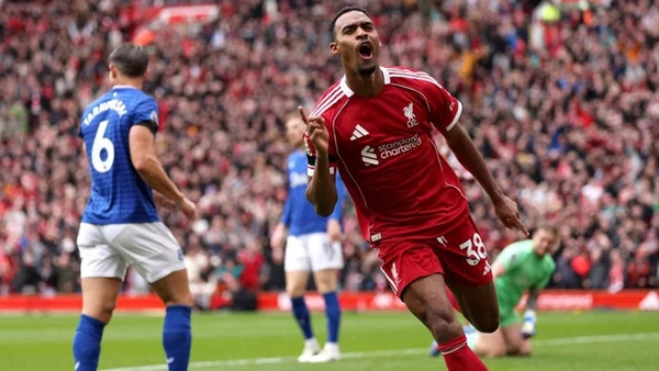 Liverpool tiếp tục bất bại với năm trận toàn thắng. (Ảnh: Liverpool FC)