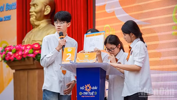 Thí sinh hào hứng tranh tài tại "Vũ đài trí tuệ" 2026.