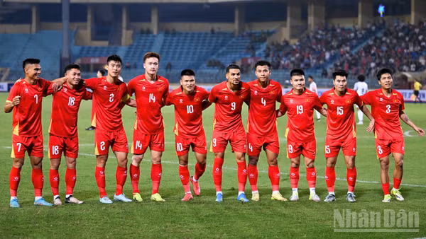 Đội tuyển Việt Nam là đội tuyển tăng bậc mạnh nhất thế giới trong bảng xếp hạng mới nhất của FIFA. (Ảnh: THÀNH ĐẠT)