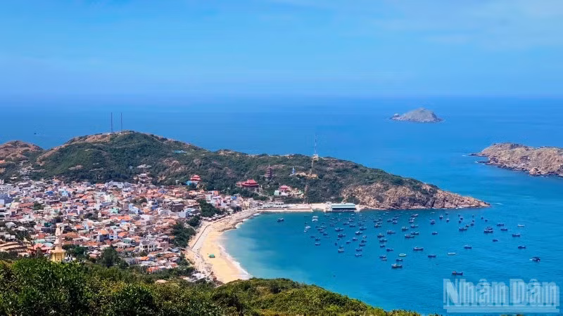 Làng chài Nhơn Lý, một trong những điểm du lịch hấp dẫn ở Quy Nhơn.