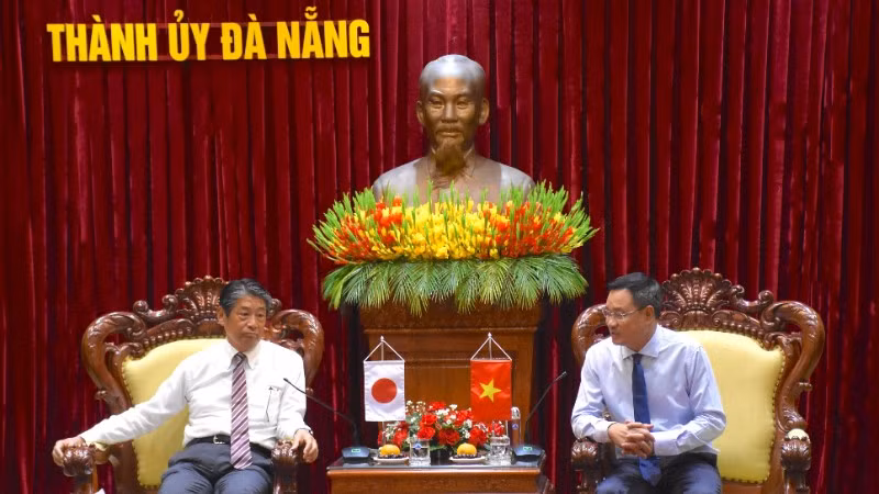 Quang cảnh buổi làm việc. (Ảnh: ANH ĐÀO)