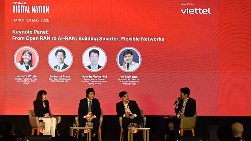 Tại Digital Summit Hanoi 2026, Viettel tham gia thảo luận về hạ tầng viễn thông thế hệ mới, mạng lưới AI-Native, bảo vệ niềm tin số và các dịch vụ số thế hệ mới dựa trên 5G. (Ảnh: Đức Thọ)