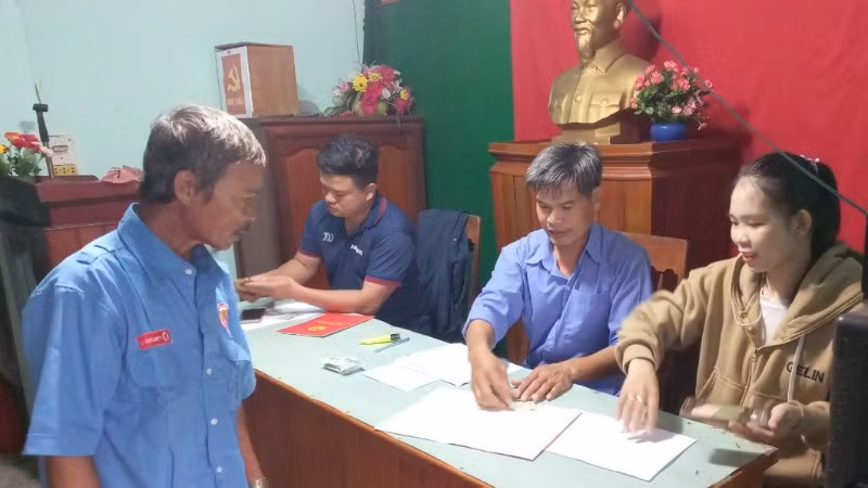 Các địa phương trên địa bàn tỉnh Quảng Ngãi tăng tốc triển khai Chiến dịch 90 ngày làm giàu, làm sạch cơ sở dữ liệu quốc gia về đất đai theo tiêu chí “đúng-đủ-sạch-sống”.