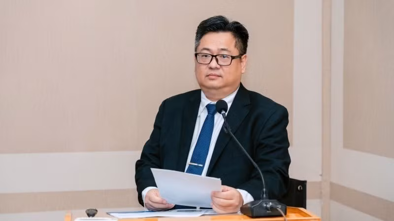  Tân Hiệu trưởng Trường đại học Công nghệ thông tin Nguyễn Tấn Trần Minh Khang.
