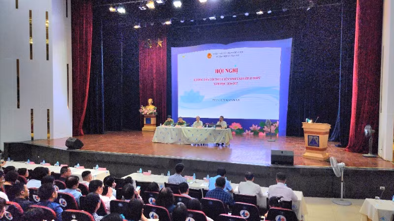 Quang cảnh hội nghị.
