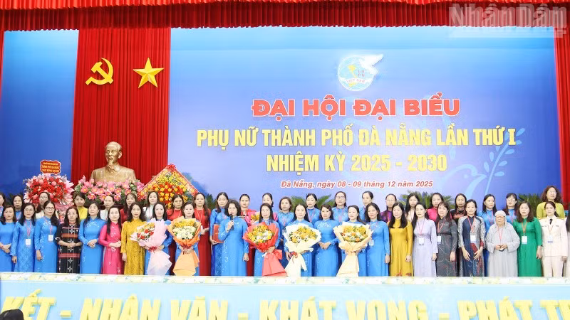 Ban Chấp hành Hội Liên hiệp Phụ nữ thành phố Đà Nẵng khóa I, nhiệm kỳ 2025-2030 ra mắt.