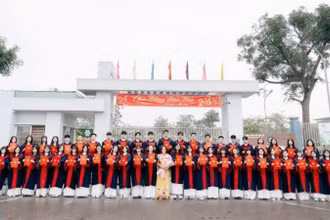 Hơn 90% học sinh lớp 9A2, Trường trung học cơ sở Vĩnh Yên thi đỗ vào Trường trung học phổ thông chuyên Vĩnh Phúc. 