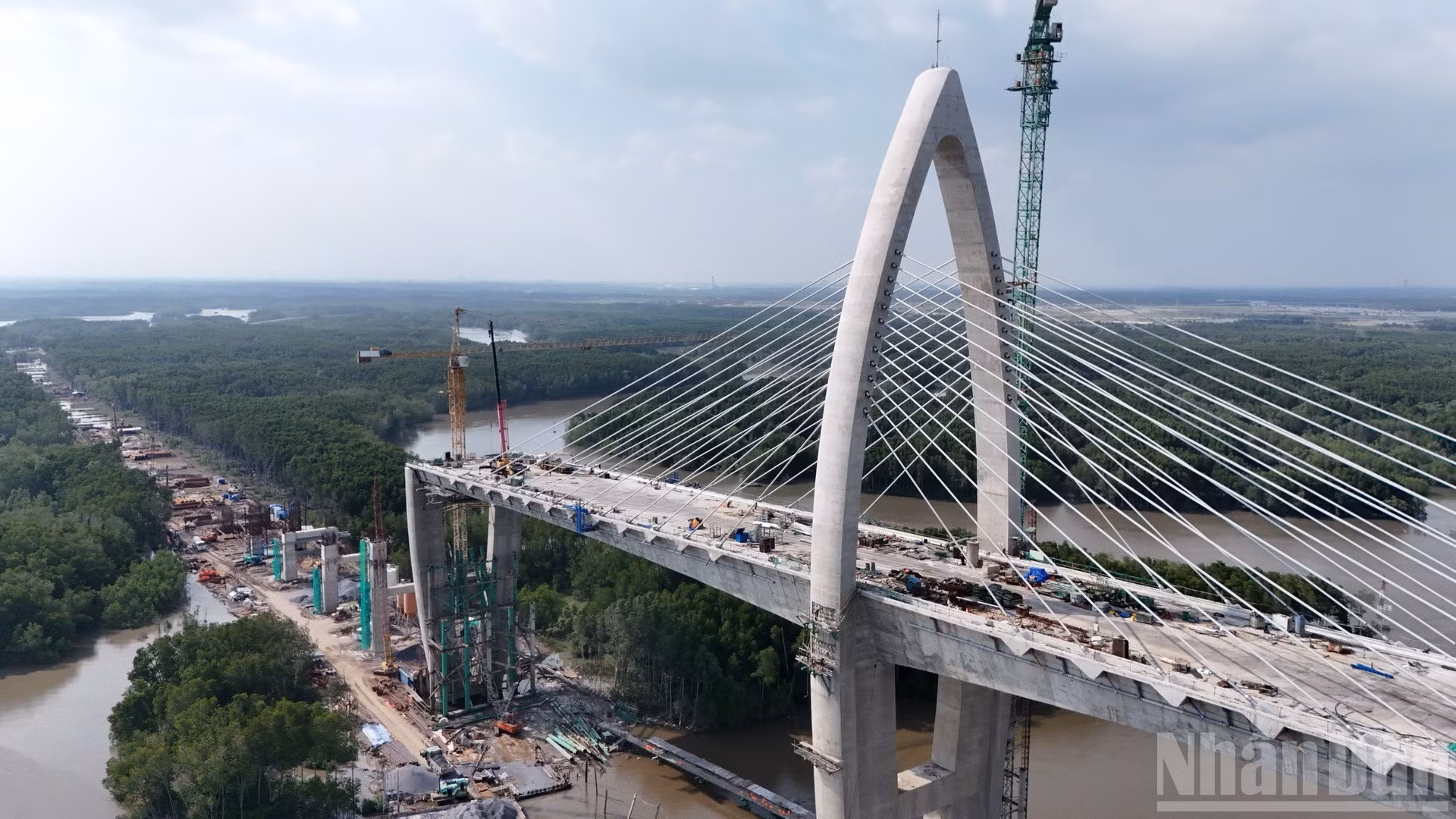 ndo_br_dji-20260929164033-0431-d-resize-5699.jpg