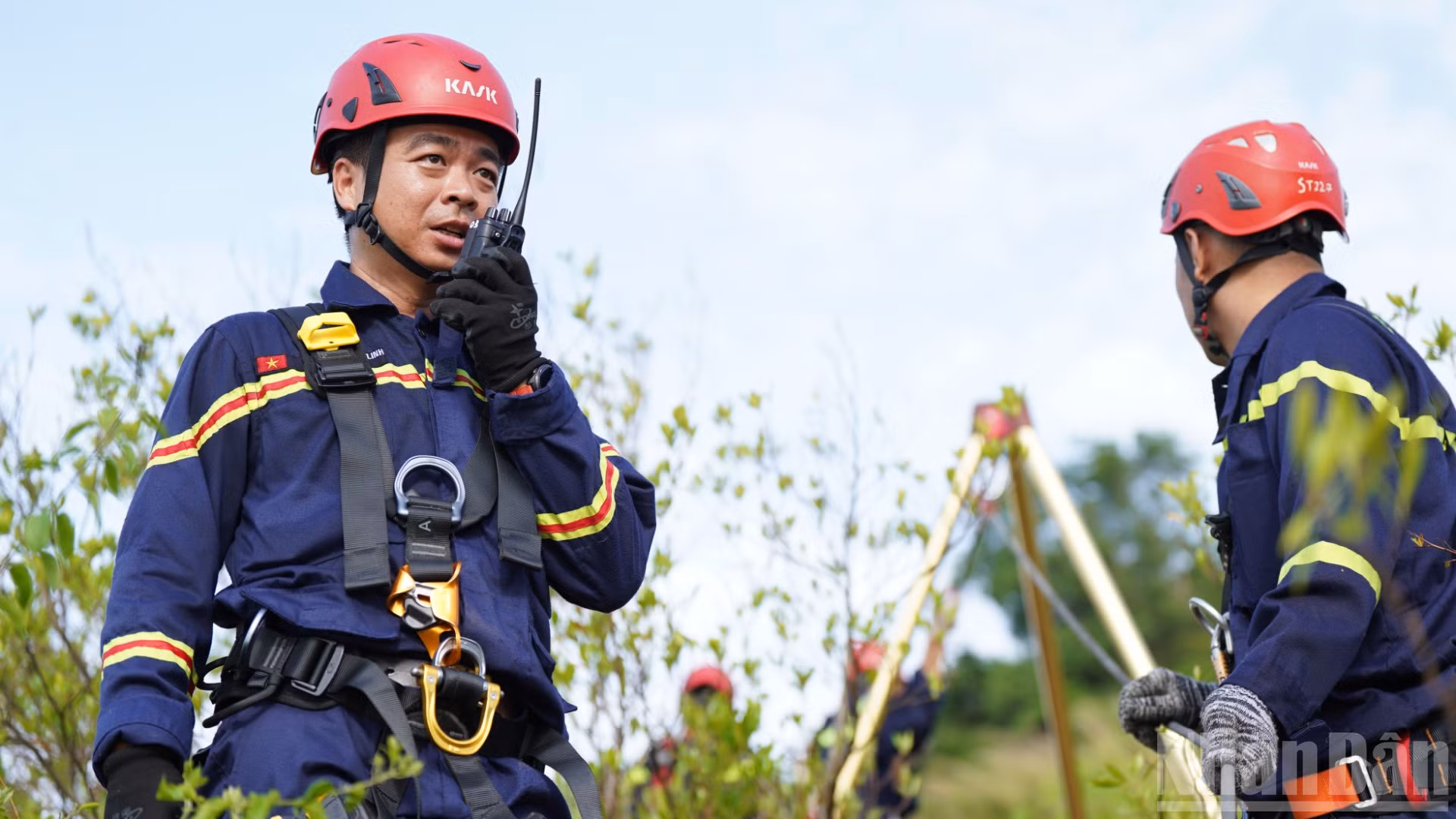 ndo_br_chi-huy-hien-truong-370.jpg