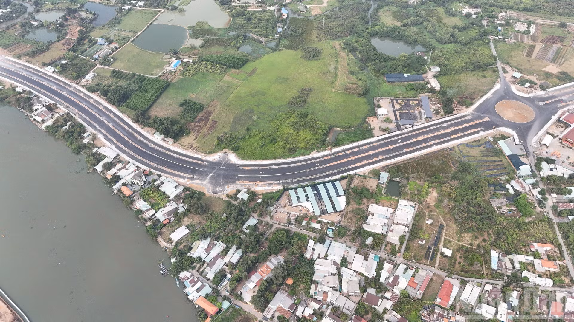 dji-20260321103359-0115-d-resize-4801-4296.jpg