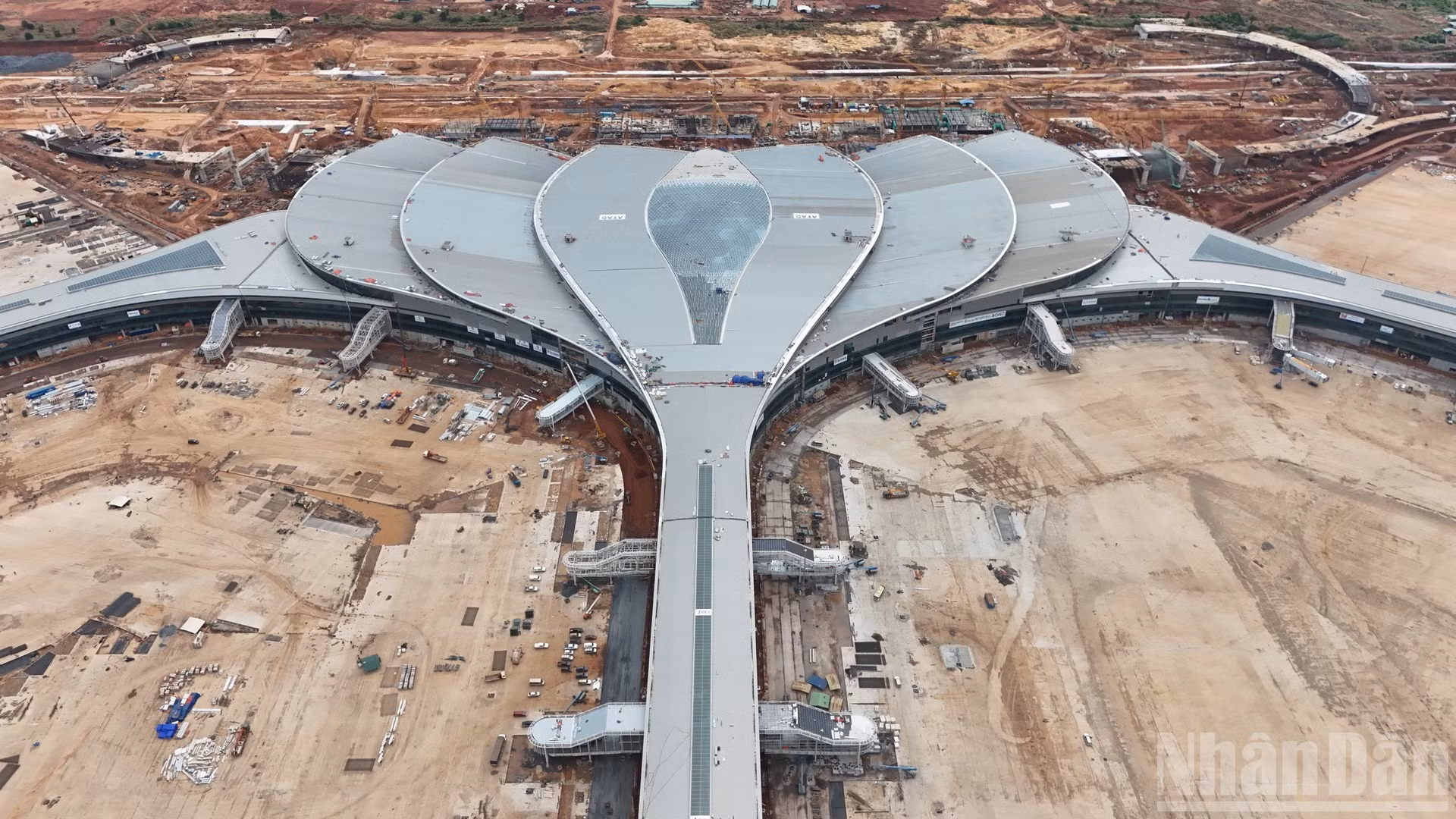 ndo_br_dji-20251211125057-0768-d-resize-1145.jpg