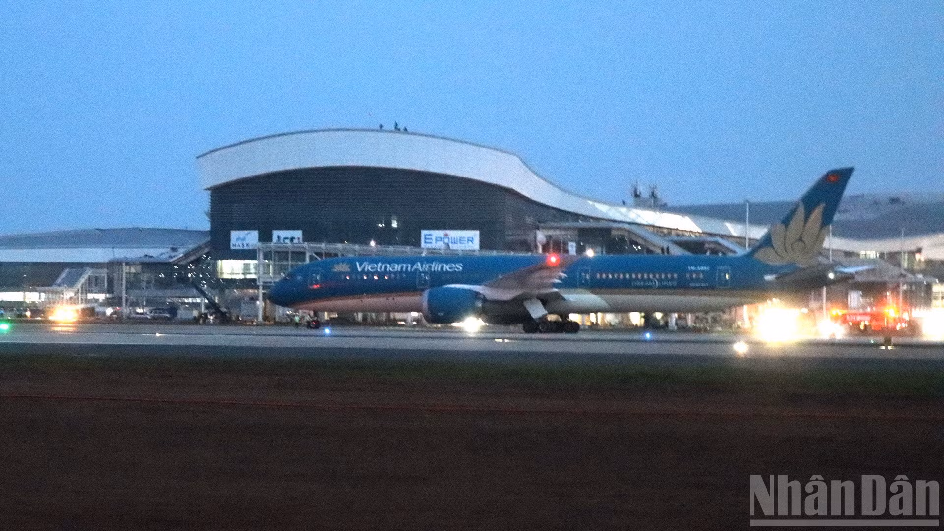 ndo_br_img-8928-resize-8834.jpg