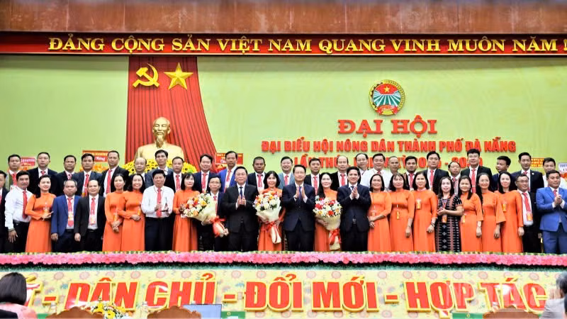 Ra mắt Ban Chấp hành Hội Nông dân thành phố Đà Nẵng lần thứ I, nhiệm kỳ 2025-2030.