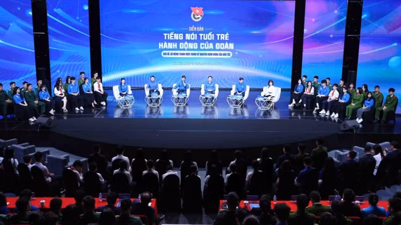 Diễn đàn được tổ chức theo hình thức trực tiếp kết hợp trực tuyến. (Ảnh: TTXVN).