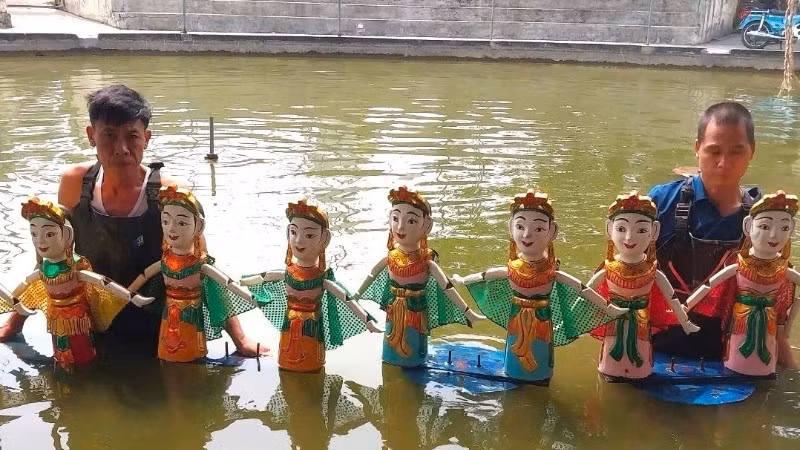 Một tiết mục biểu diễn của phường rối nước Nguyên Xá (xã Đông Hưng, tỉnh Hưng Yên). (Ảnh: ST)