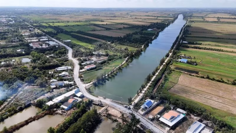 Hồ chứa nước ngọt Kênh Lấp, tỉnh Vĩnh Long. (Ảnh HOÀNG TRUNG)