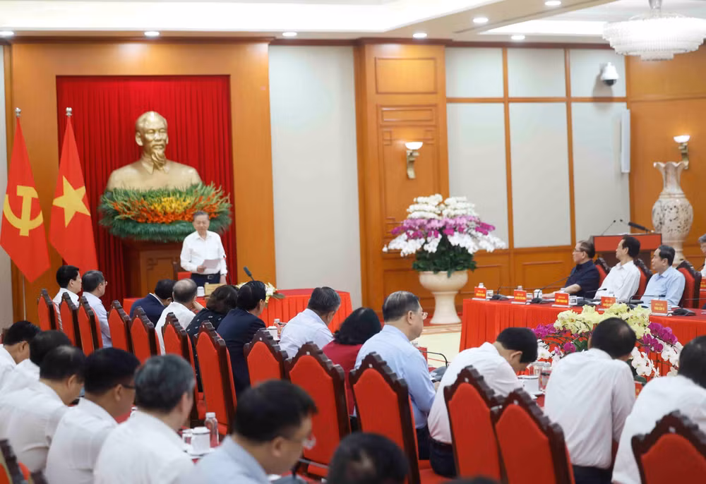 vna-potal-tong-bi-thu-chu-tich-nuoc-to-lam-truong-ban-chi-dao-chu-tri-phien-hop-ban-chi-dao-tong-ket-100-nam-dang-lanh-dao-cach-mang-viet-nam-dinh-huo-8760119.jpg