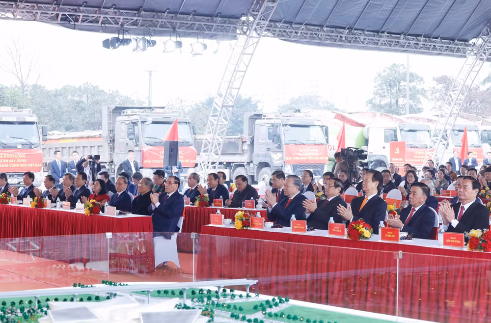 vna-potal-tong-bi-thu-to-lam-du-le-khoi-cong-du-an-xay-dung-bao-tang-dang-cong-san-viet-nam-8569690.jpg