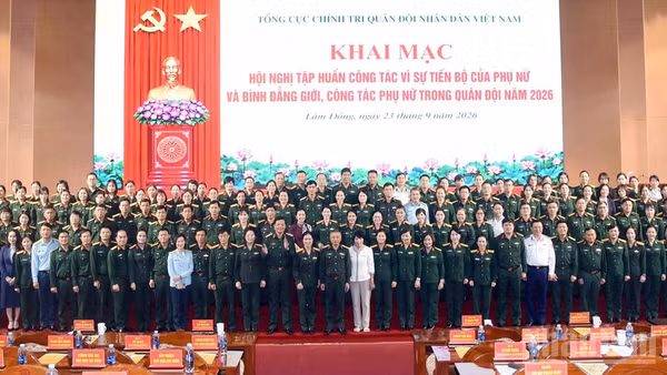 Các đại biểu tham dự Hội nghị tập huấn công tác Vì sự tiến bộ của phụ nữ và bình đẳng giới, công tác phụ nữ trong quân đội năm 2026. (Ảnh: BẢO VĂN)