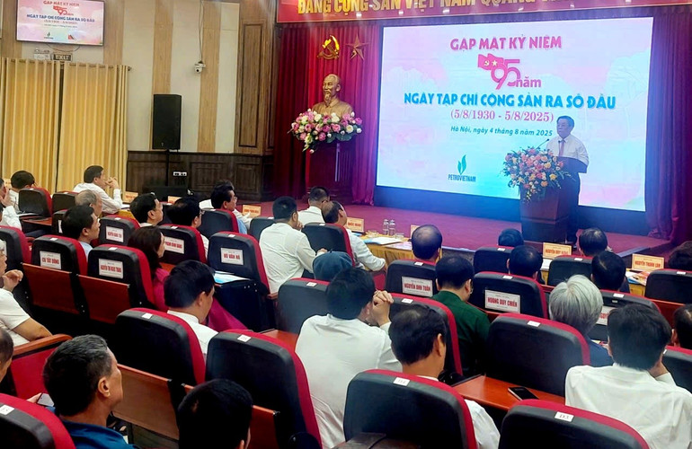 Quang cảnh buổi gặp mặt. a.jpg