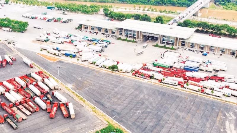 Cửa khẩu quốc tế đường bộ số II (Kim Thành), tỉnh Lào Cai.