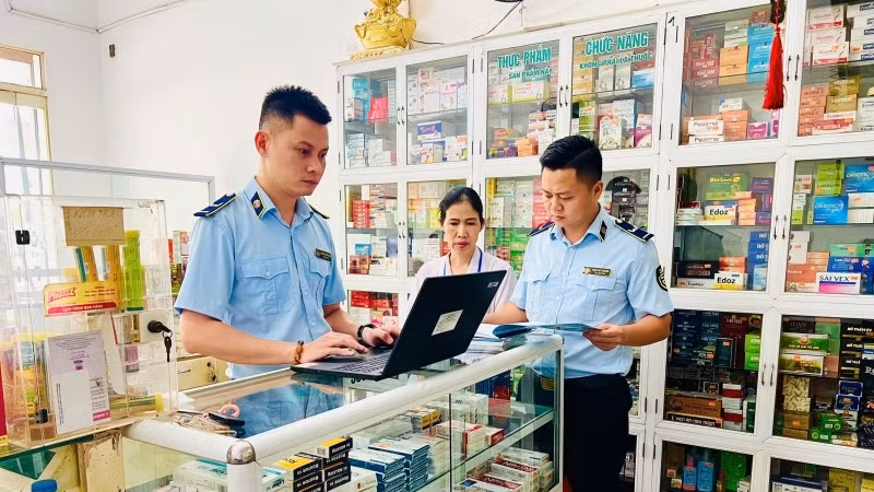 Cục Quản lý thị trường tỉnh Thái Nguyên kiểm tra mặt hàng dược phẩm, mỹ phẩm, thực phẩm chức năng...