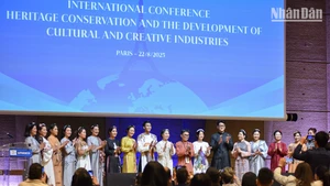 Hội nghị cho thấy mối quan hệ giữa bảo tồn di sản và phát triển công nghiệp văn hóa, lấy di sản là nguồn lực nội sinh cho phát triển bền vững. (Ảnh: MINH DUY)