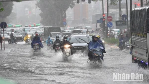 Nhiều tuyến phố tại Hà Nội có khả năng ngập trong 3-6 giờ tới