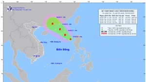Bản đồ dự báo quỹ đạo và cường độ áp thấp nhiệt đới lúc 21 giờ ngày 5/9/2025. (Ảnh: Trung tâm Dự báo khí tượng thủy văn quốc gia)