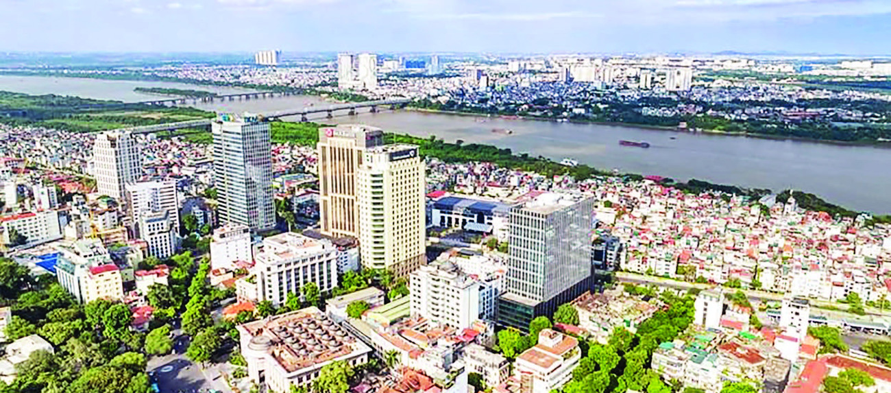 Sông Hồng đoạn đi qua phường Hồng Hà, Hà Nội.