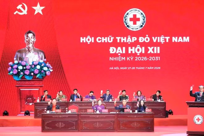 Đại hội đại biểu toàn quốc Hội Chữ thập đỏ Việt Nam lần thứ XII tiến hành phiên làm việc thứ nhất. (Ảnh: HỒNG LOAN)