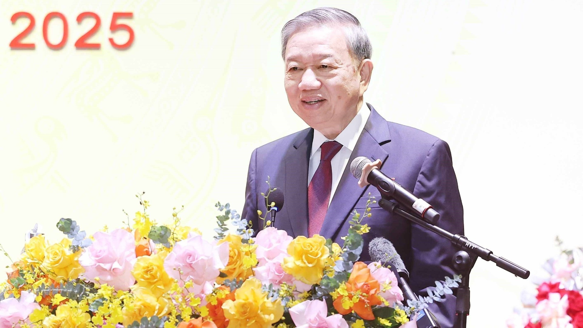 vna-potal-tong-bi-thu-to-lam-du-dai-hoi-dai-bieu-lan-thu-i-nhiem-ky-2025-2030-cua-dang-bo-xa-nghia-tru-8147595-5095.jpg