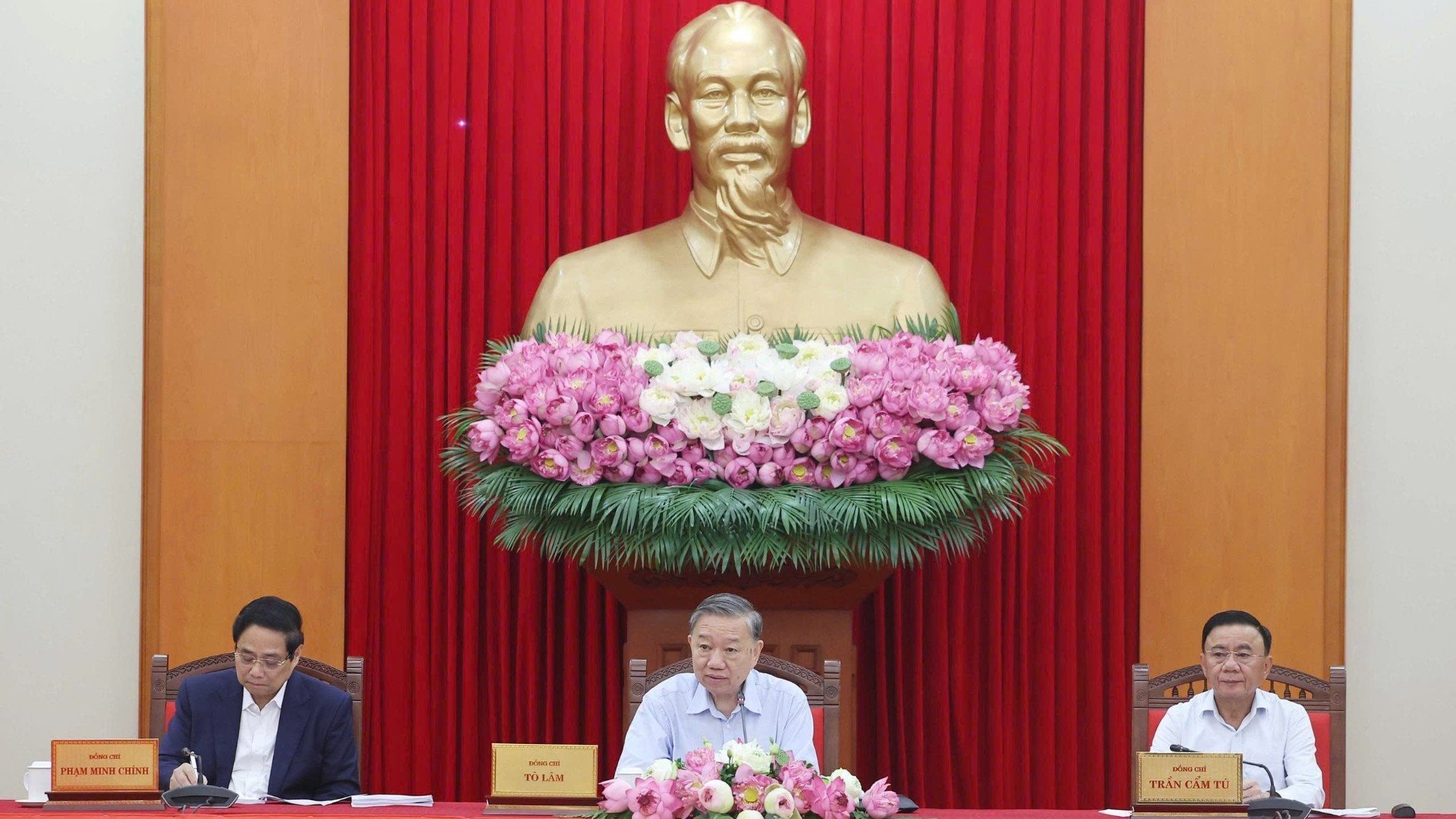 Tổng Bí thư Tô Lâm chủ trì buổi làm việc. (Ảnh: Thống Nhất/TTXVN) 13d59941bb8132df6b907-866.jpg