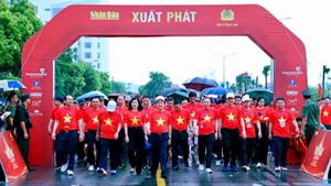 Đồng lòng hướng tới tương lai xanh, sạch, bền vững.